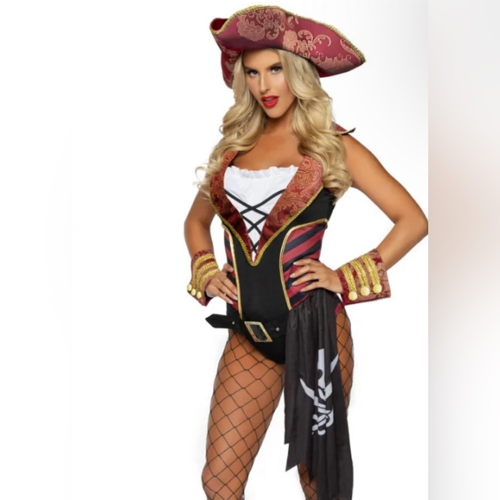 Pirate costume sexy for women